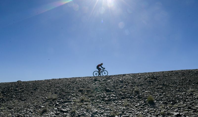 SIERRA NEVADA LÍMITE SUBIDA AL VELETA 37 SIERRA NEVADA LÍMITE SUBIDA AL VELETA 37
