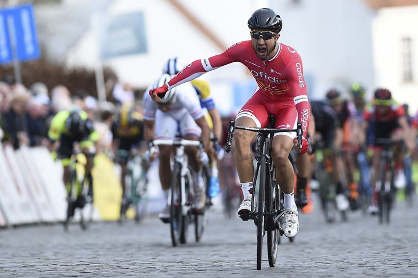 Breves: Bouhanni gana la París-Camembert, Astana confirma a Scarponi como líder para el Giro...