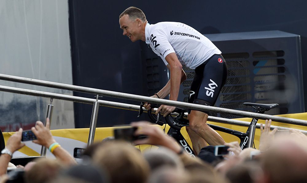 Froome renueva con el Team Sky
