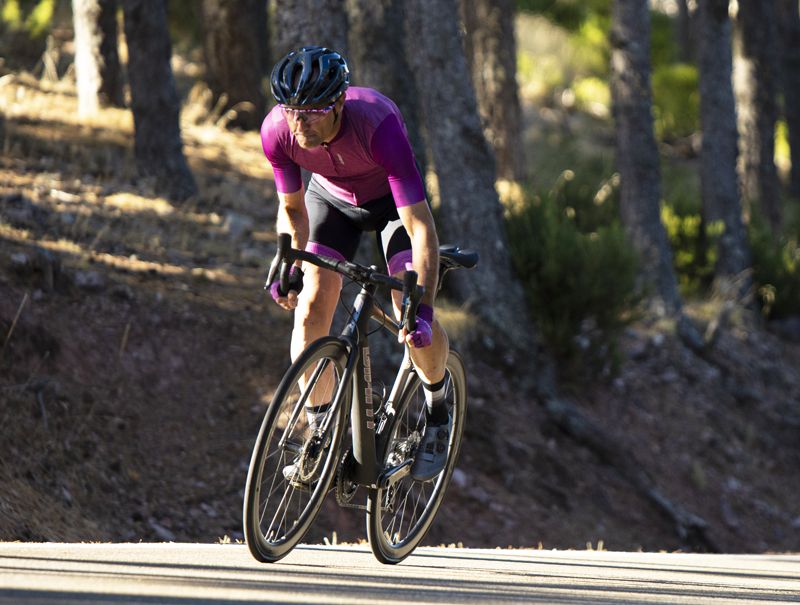 Accion Giant (1) Accion Giant (1)