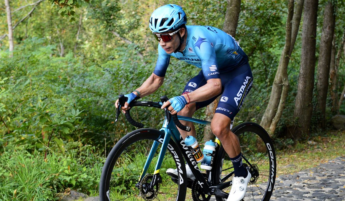 Miguel Ángel López se defiende ante el despido del Astana