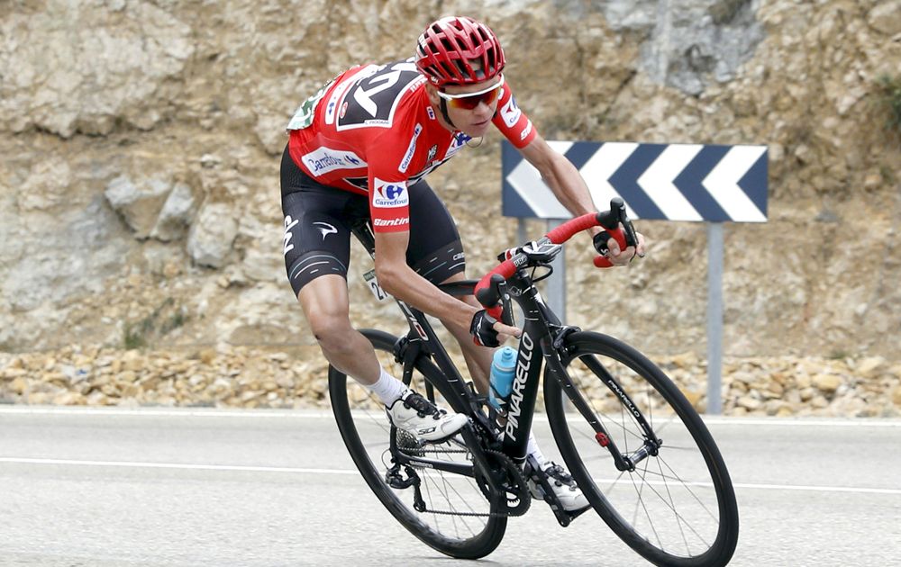 Froome: “Ni cogí un avión privado ni duermo en la caravana”