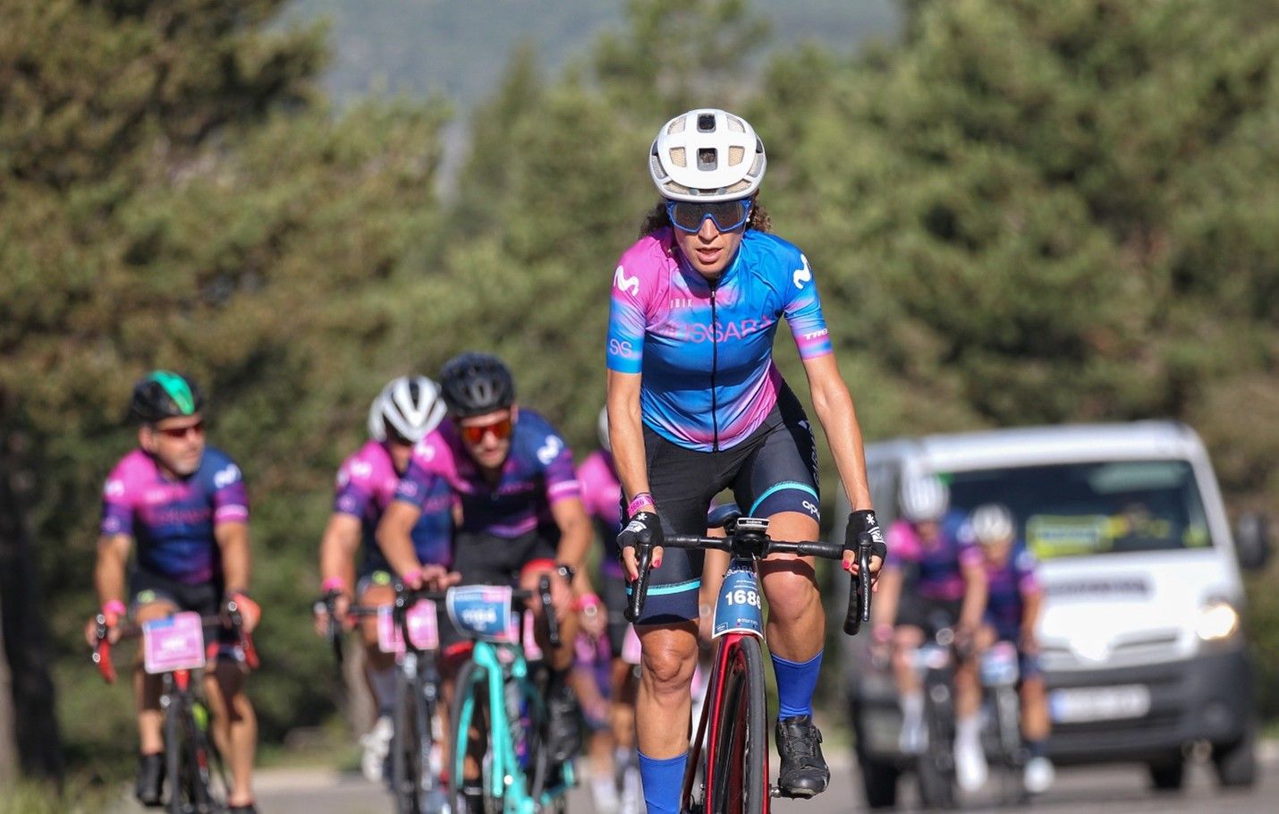 La 'marea rosa' echa a rodar,