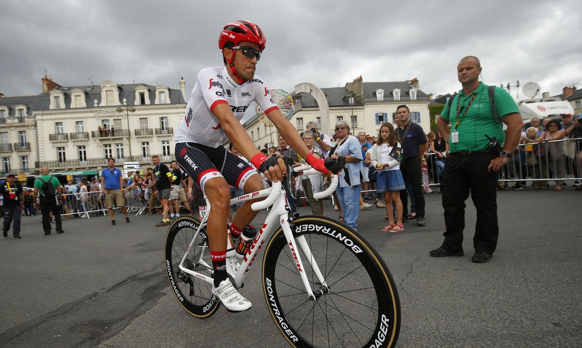 Contador: “Puede que los Pirineos me lleguen pronto”