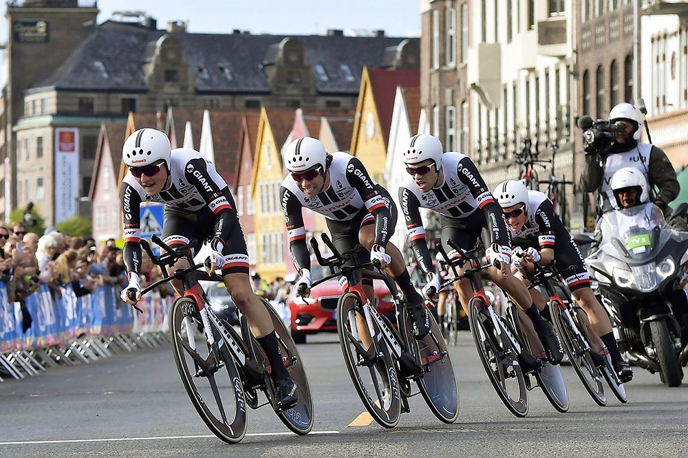 Sunweb cierra un año de ensueño con el oro