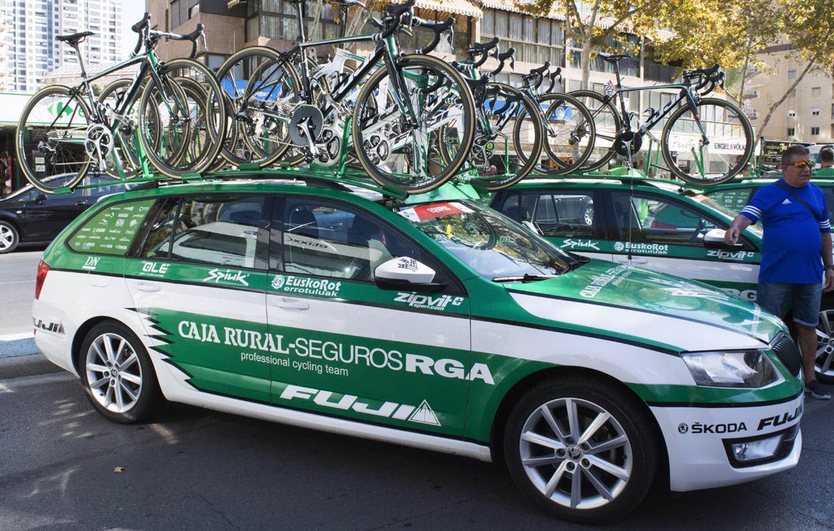 ¿Cómo transporto la bici en el coche?