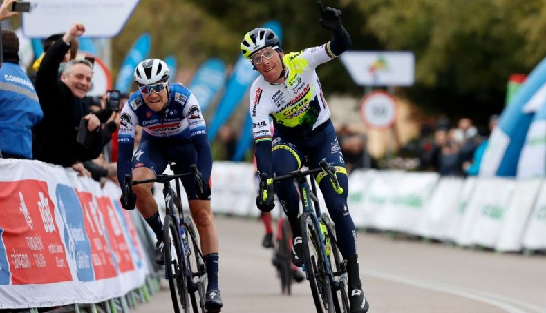 rui costa se impone en el trofeo calvia por delante de louis vervaeke
