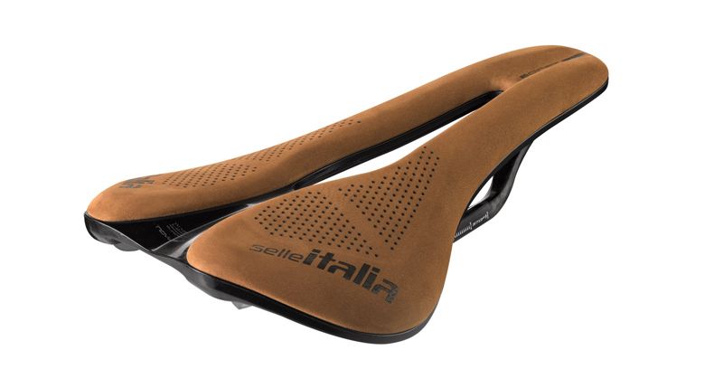 SELLE ITALIA 2023 Novus Boost Evo Kit carbonio Nubuck three quarter