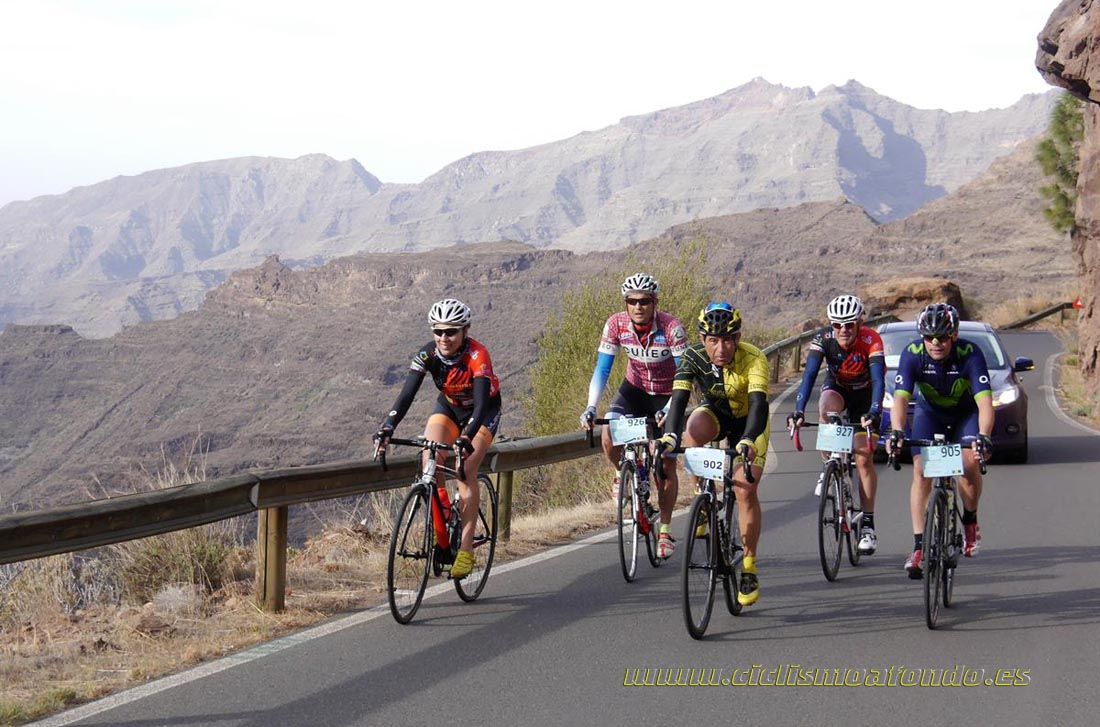 Crónica, vídeo y fotos de la Vuelta Cicloturista Gran Canaria-Costa Mogán