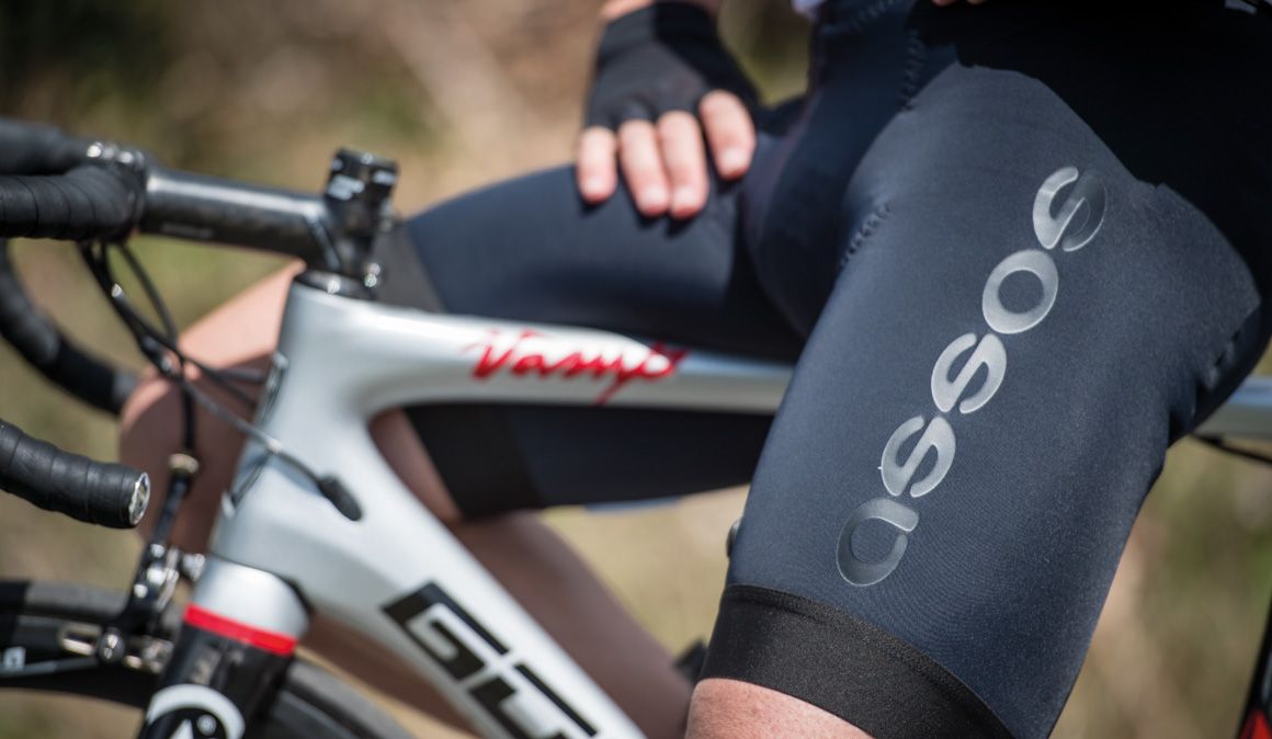 Culotes Assos: pasado y futuro del ciclismo