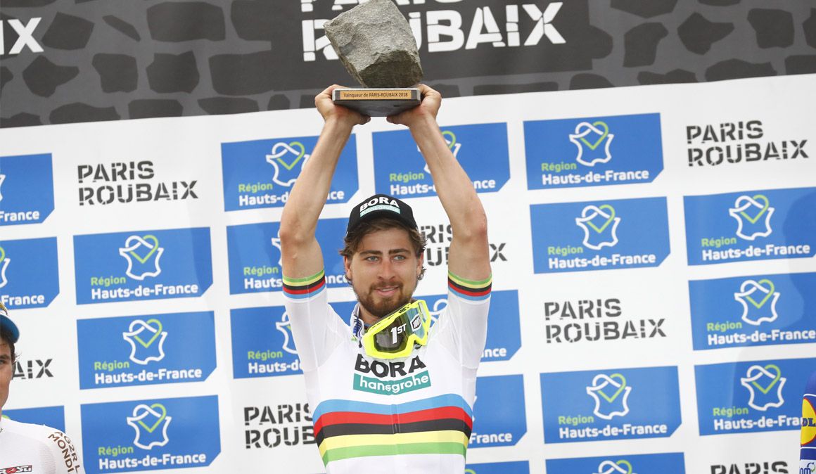 Las mejores imágenes de una París-Roubaix monumental