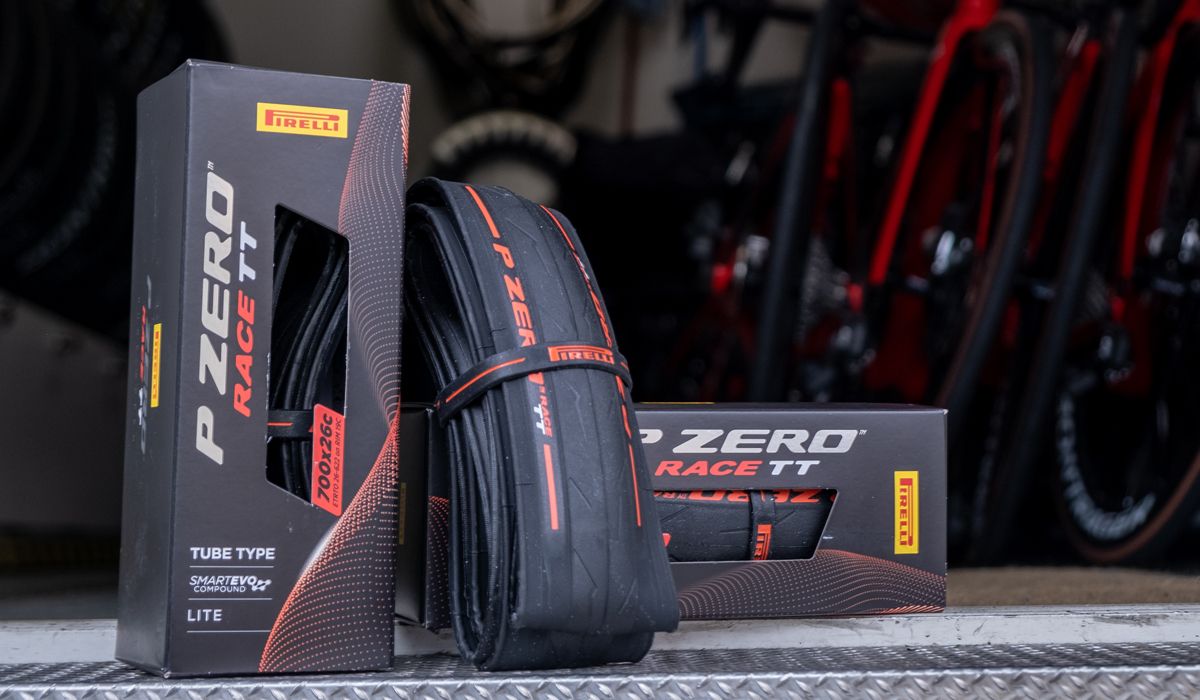 Pirelli presenta P Zero Race TT, la cubierta más rápida y ligera de la gama