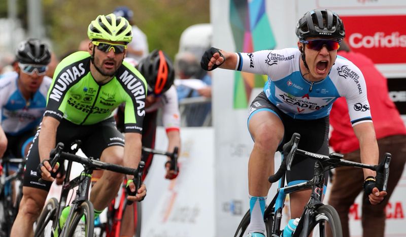 Räim endulza al Israel Cycling y amarga al Murias en Palencia