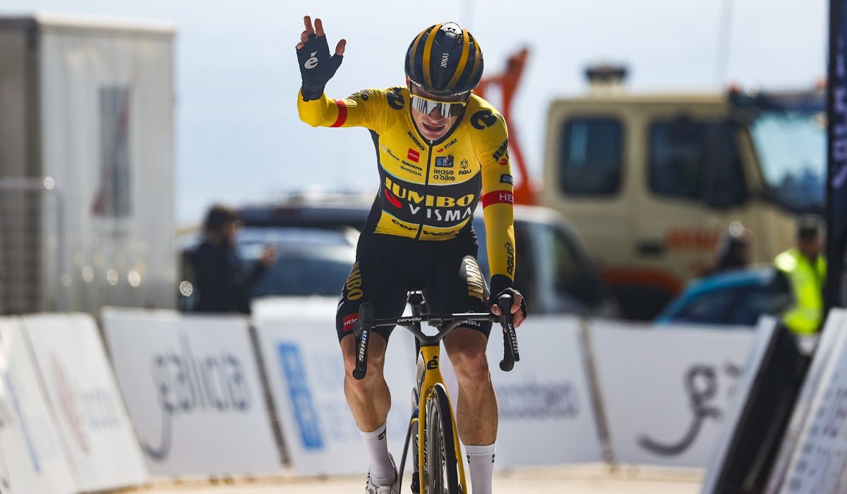 Golpe de autoridad de Jonas Vingegaard, que gana en solitario en Santa Trega