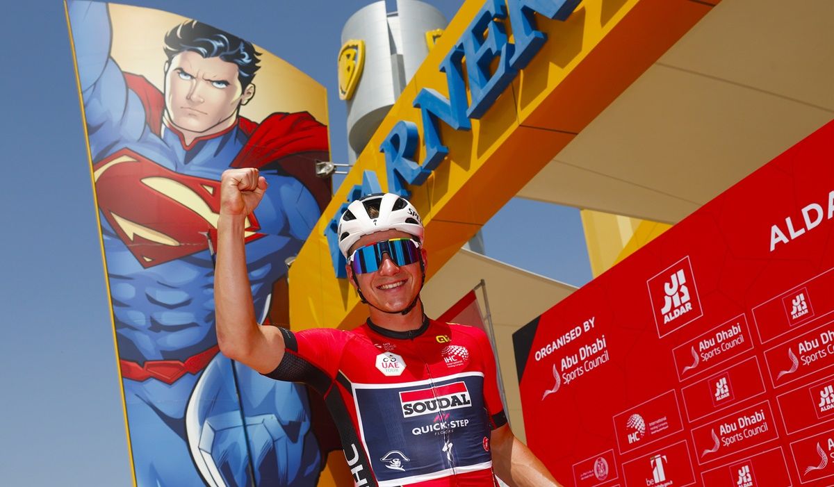 Remco Evenepoel durante el UAE Tour