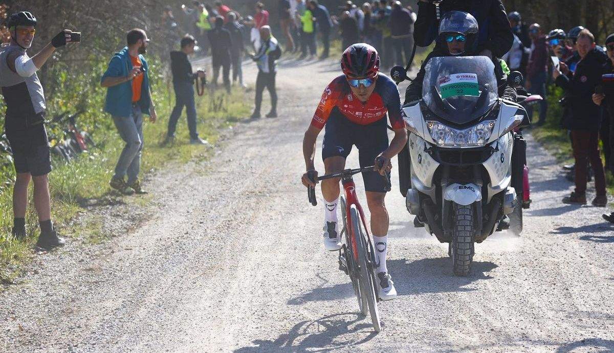 Preciosas las estampas que volvió a regalar la Strade Bianche