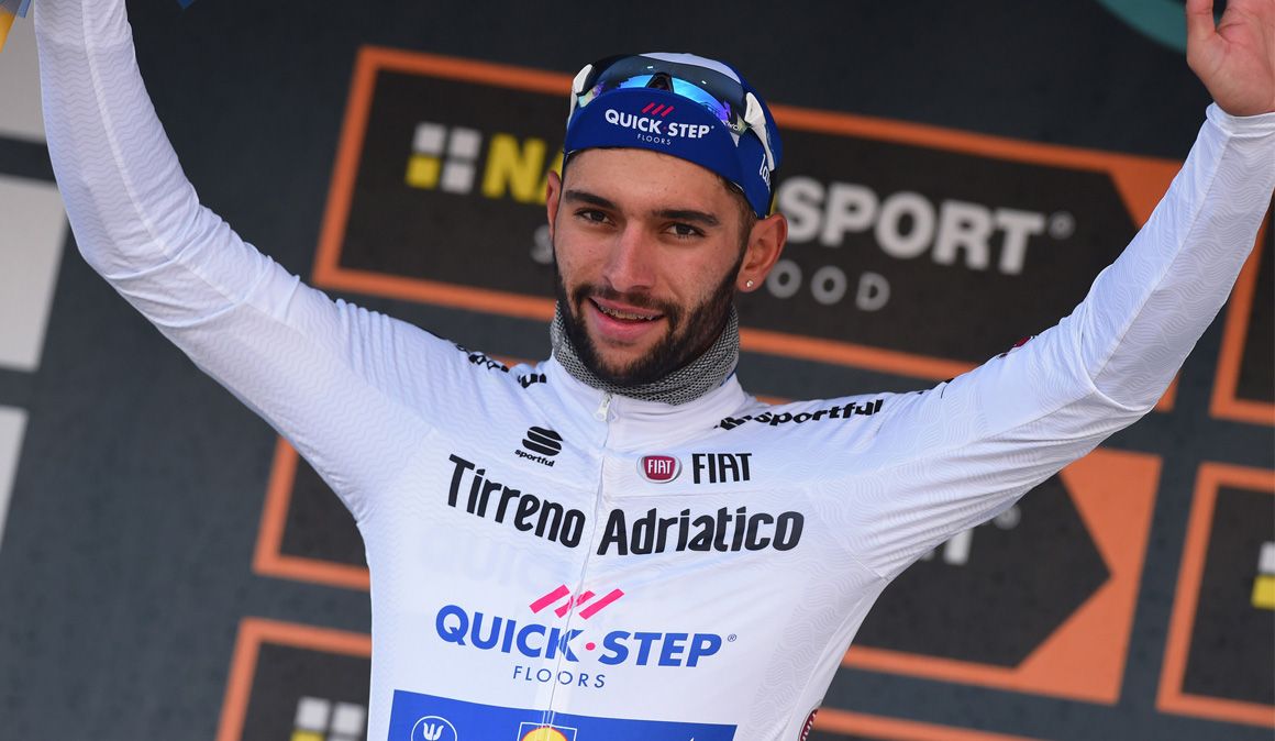 Fernando Gaviria, operado con éxito, regresa a Colombia