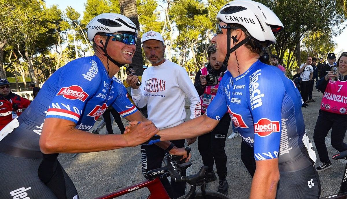 Vaya equipo el Alpecin Deceuninck, que jugó la baza de lanzar a Philipssen con Van Der Poel Vaya equipo el Alpecin Deceuninck, que jugó la baza de lanzar a Philipssen con Van Der Poel