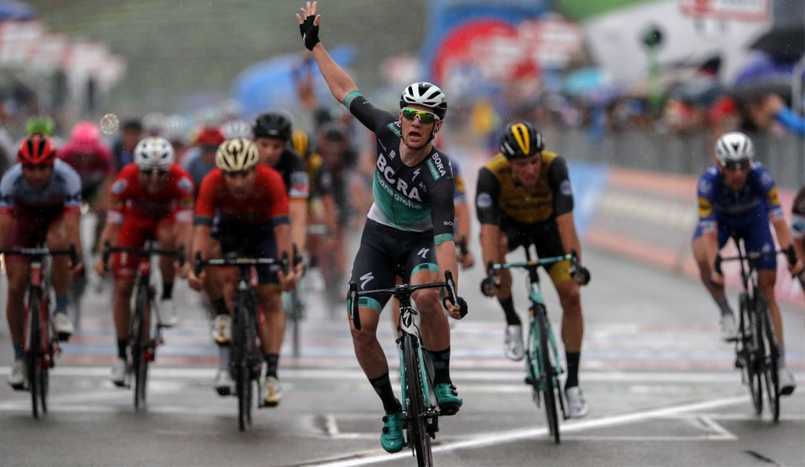 Sam Bennett, a toda velocidad