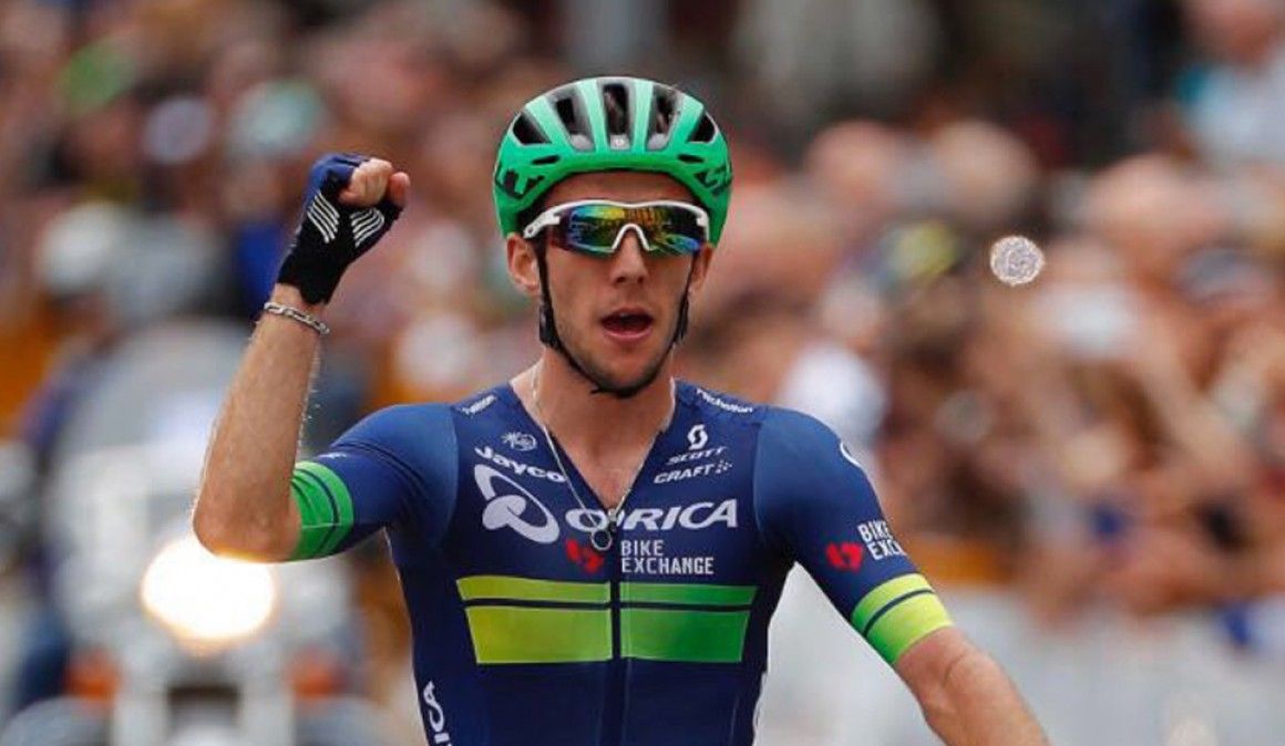 Simon Yates, dorsal 1 de la Ordiziako Klasika