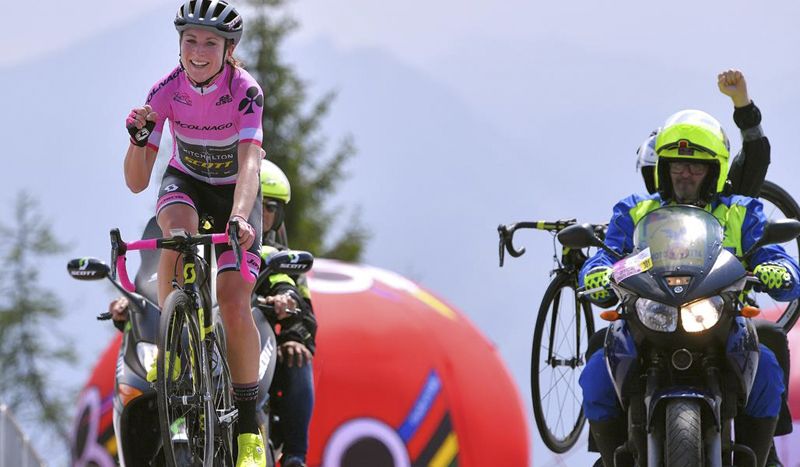 En el Zoncolan sentencia Van Vleuten y se lucen Merino, Santesteban y Mavi