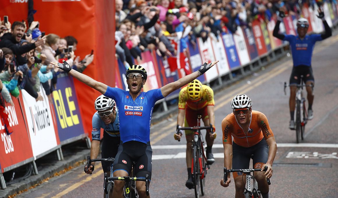 Matteo Trentin se impone en los Europeos de ciclismo 2018. 