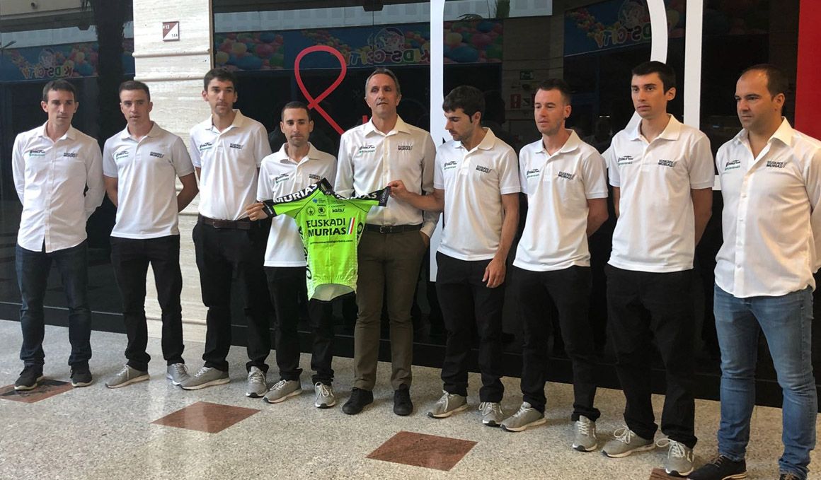 Euskadi-Murias presenta un equipo lleno de ilusión para La Vuelta