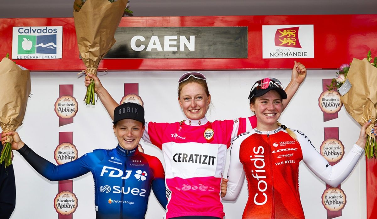 Cédrine Kerbaol estuvo escoltada en el podio final por Verhulst y Alzini