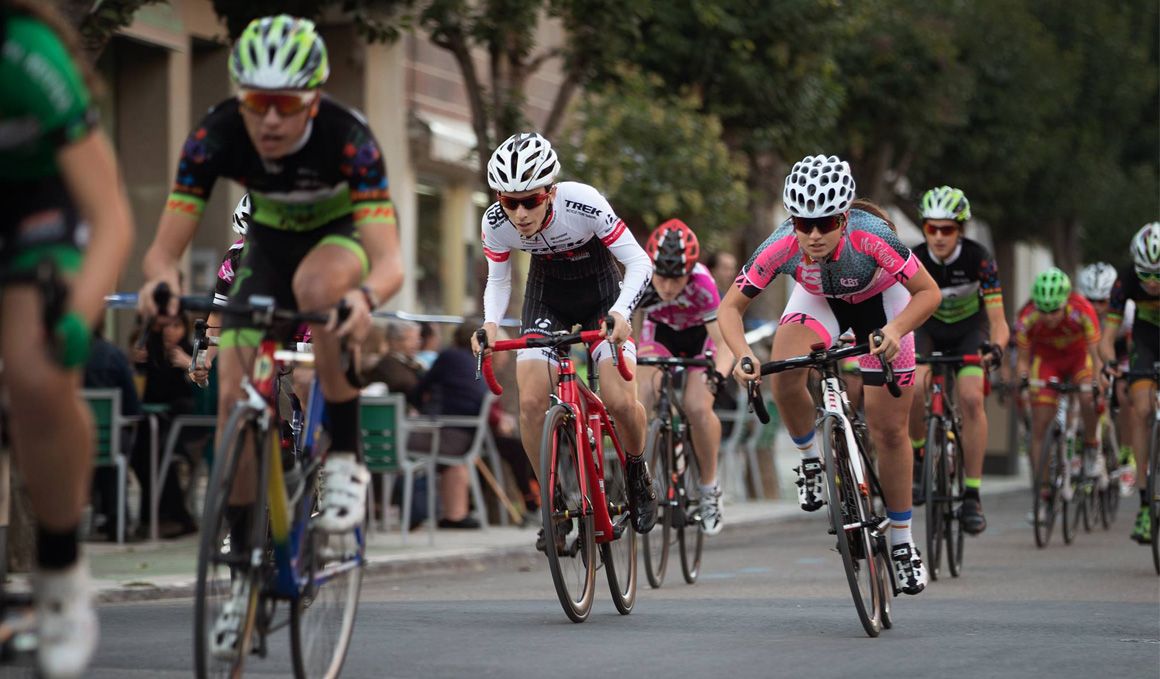 El ciclismo en clave femenina, protagonista de  “Educando con el Ciclismo”