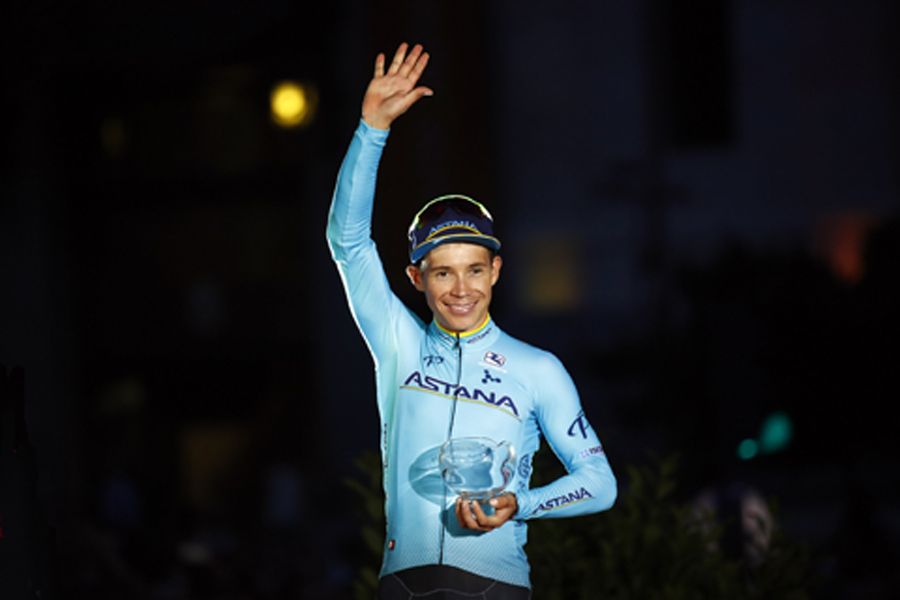 Miguel Ángel Lopez, un ‘Supermán’ abonado al podio en las carreras por etapas