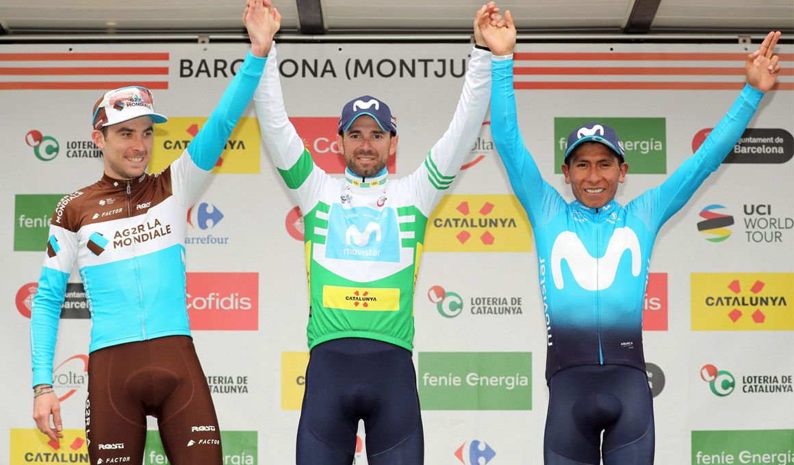Podio de la Volta 2018, con Pierre Latour y Nairo Quintana escoltando al ganador, Alejandro Valverde. 