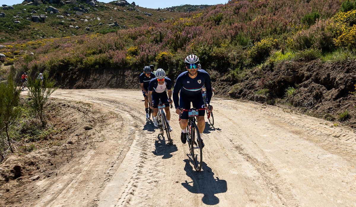 Cerca de 400 ciclistas participaron en la 6ª edición de la Ourense Strade Termal