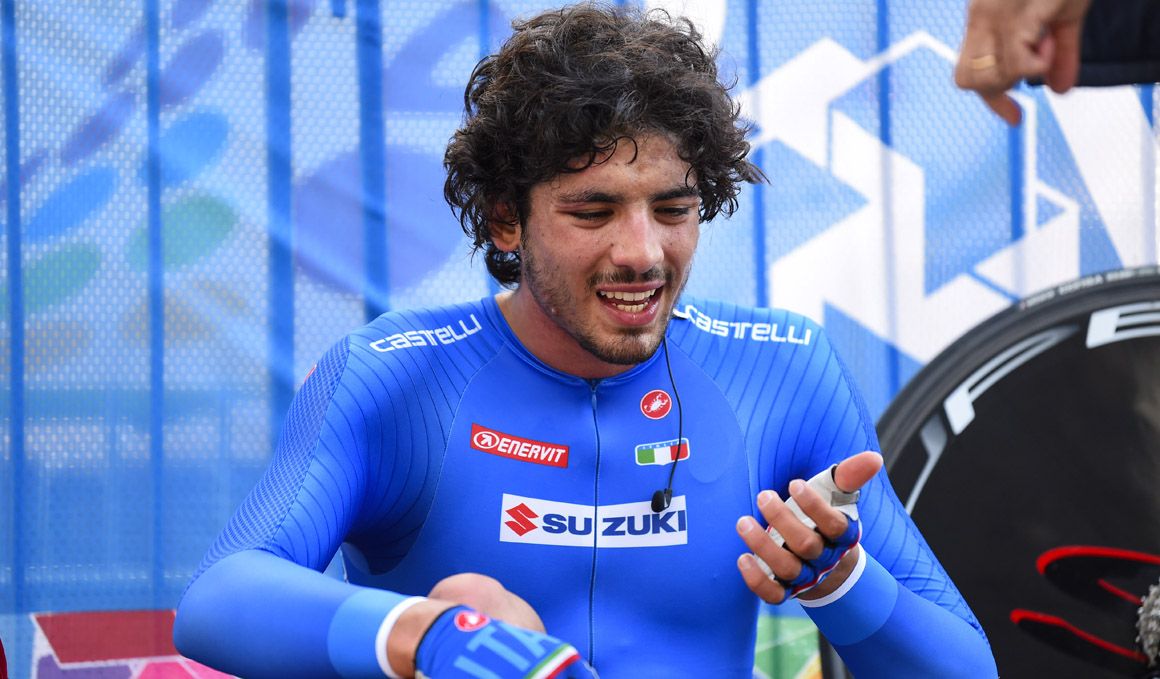Samuele Manfredi tras finalizar la contrarreloj del pasado Mundial junior. 