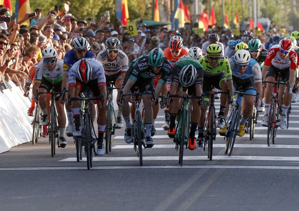Fernando Gaviria pega primero en la Vuelta a San Juan