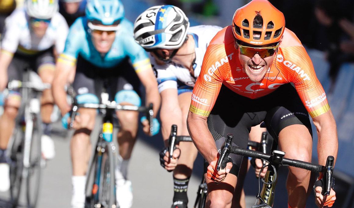 Van Avermaet gana en Chera; Boasson Hagen sigue líder