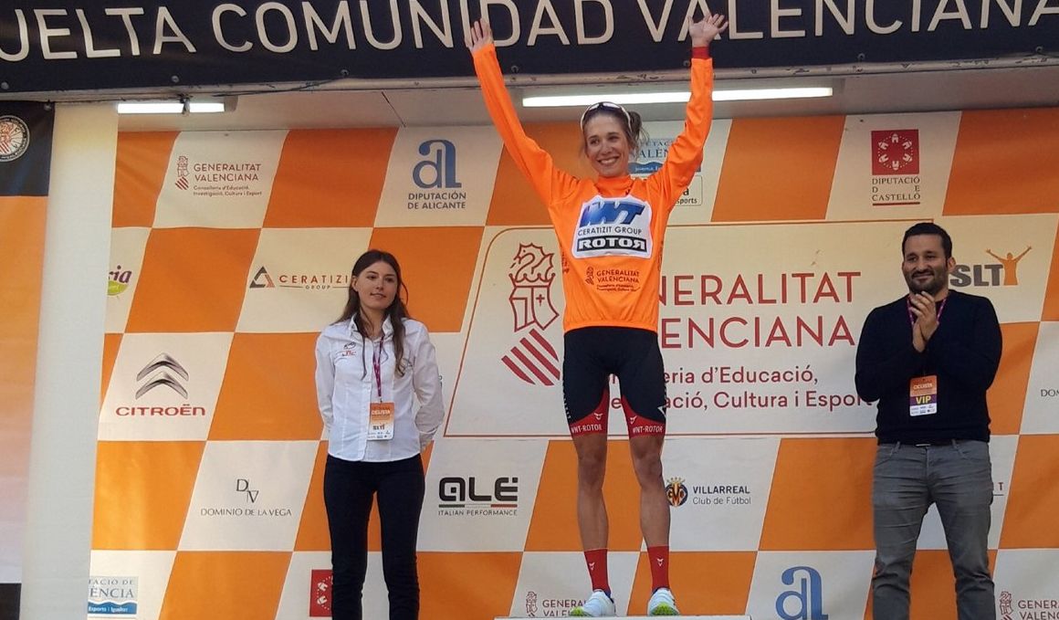 Clara Koppenburg, al mando de la Setmana Ciclista Valenciana tras brillar en el Xorret del Catí