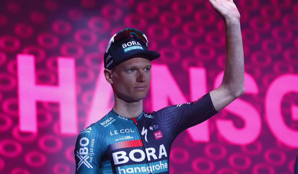 Aleksandr Vlasov abandona el Giro