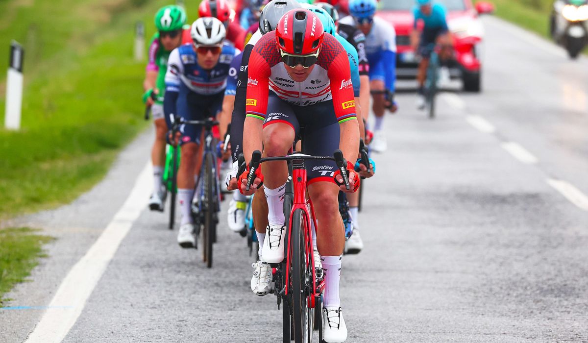 Mads Pedersen no tomará la salida en la 13ª etapa del Giro