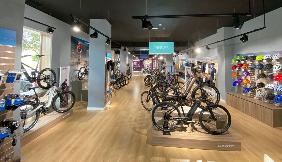 Málaga ya cuenta con su Giant Store Málaga ya cuenta con su Giant Store
