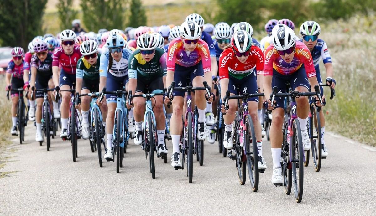El Team SD Worx es el auténtico patrón de esta Vuelta a Burgos y del ciclismo femenino