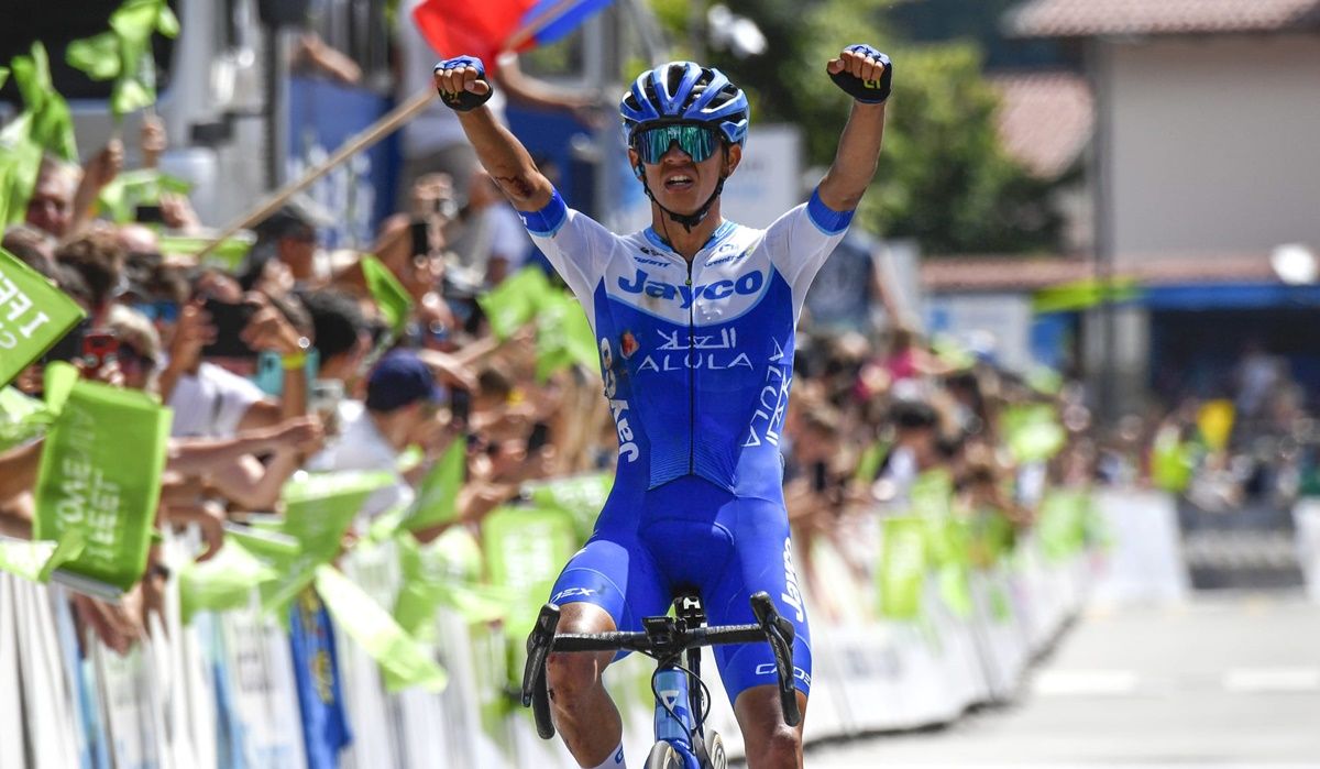 Jesús David Peña (Jayco AlUla) conquistó el primer triunfo de su carrera profesional