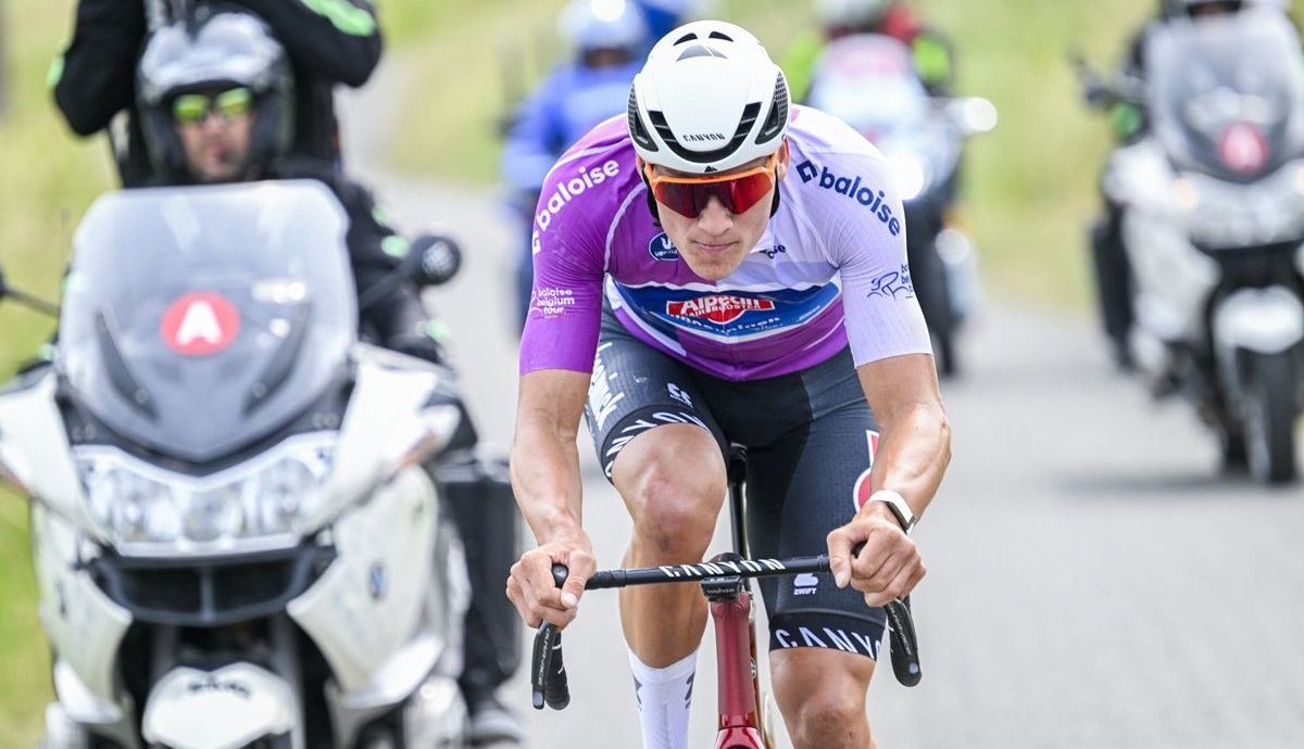 Cabalgada en solitario de Mathieu Van der Poel (Alpecin Deceuninck) para conquistar la cuarta etapa Cabalgada en solitario de Mathieu Van der Poel (Alpecin Deceuninck) para conquistar la cuarta etapa