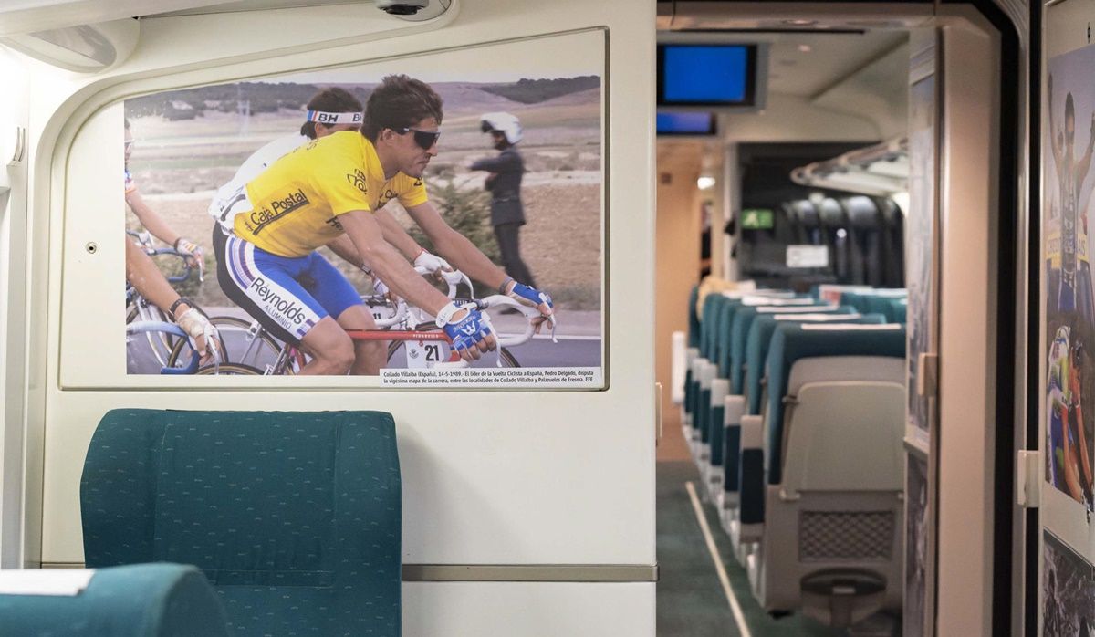 Pedro Delgado es uno de los que protagoniza la exposición lanzada por Renfe con imágenes de la Agencia EFE