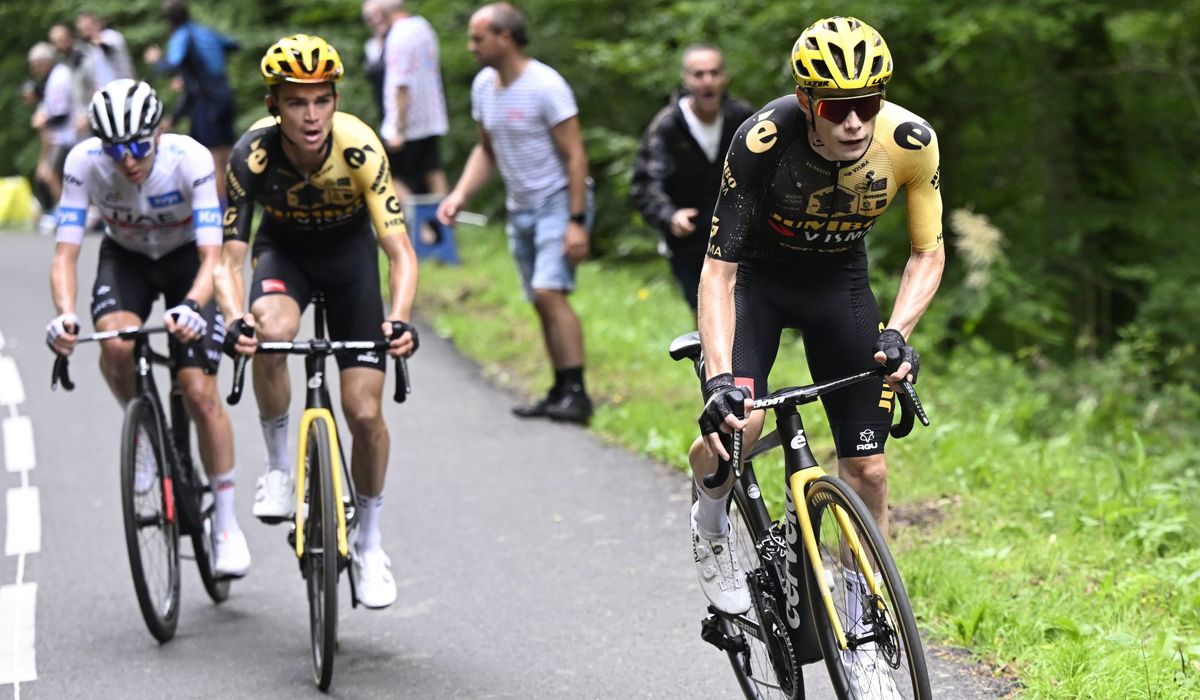 Jonas Vingegaard en el momento de lanzar su ataque en el Marie Blanque