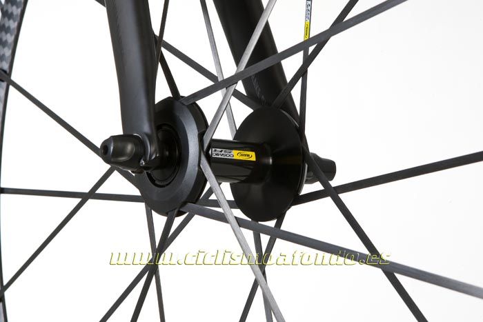 Canyon Aeroad CF 9.0 LTD