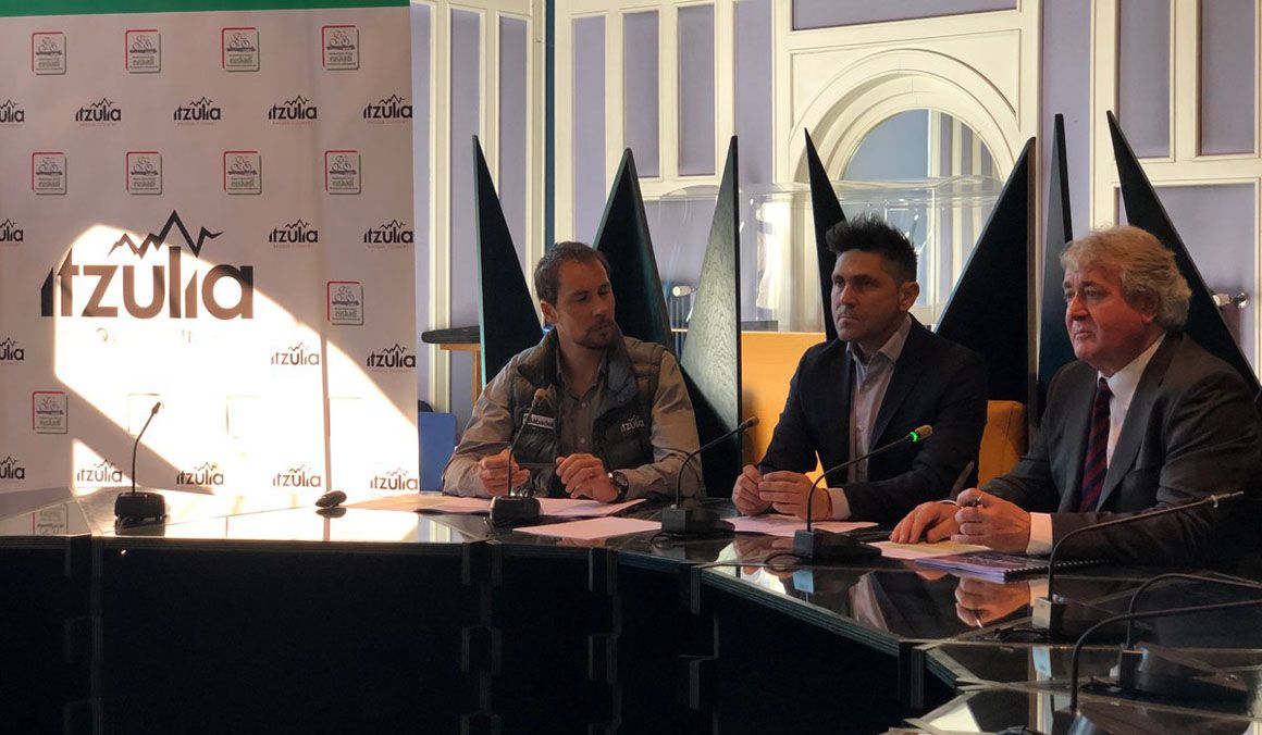 ‘Sterrato’ , cronoescalada y Arrate para la Itzulia del 2019
