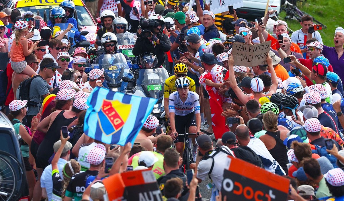 Поги и Йонас