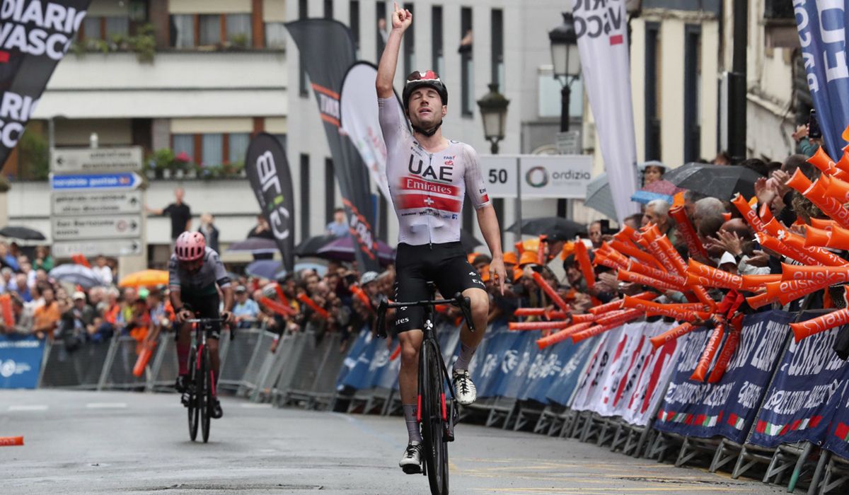 Marc Hirschi se impone en la Clásica de Ordizia