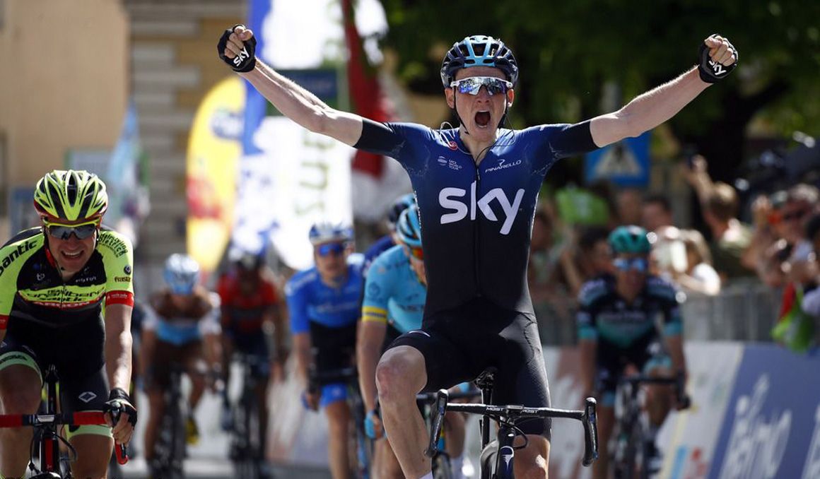 Geoghegan Hart se estrena como profesional en el Tour de los Alpes