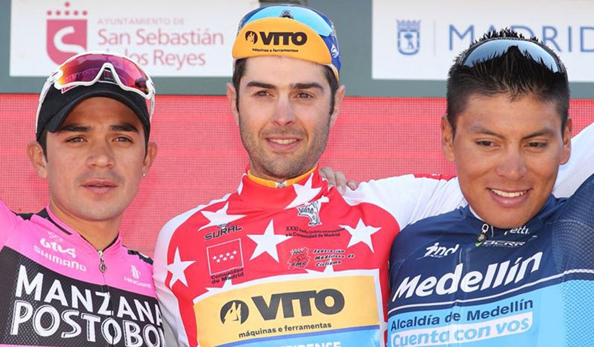 Podio de la Vuelta a la Comunidad de Madrid 2018, que acabó con el portugués Edgar Pinto como vencedor final, flanqueado por el colombiano Fabio Duarte (segundo) y el ecuatoriano del Team Medellín Jonathan Caicedo, tercero.